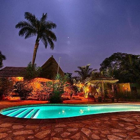 Afro Smile Hotel And Guest House-Jinja Exteriör bild