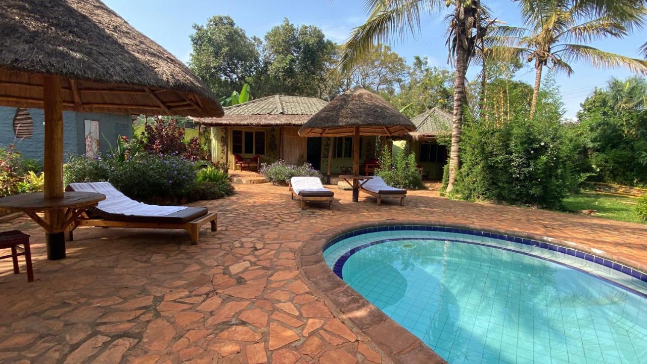 Afro Smile Hotel And Guest House-Jinja Exteriör bild