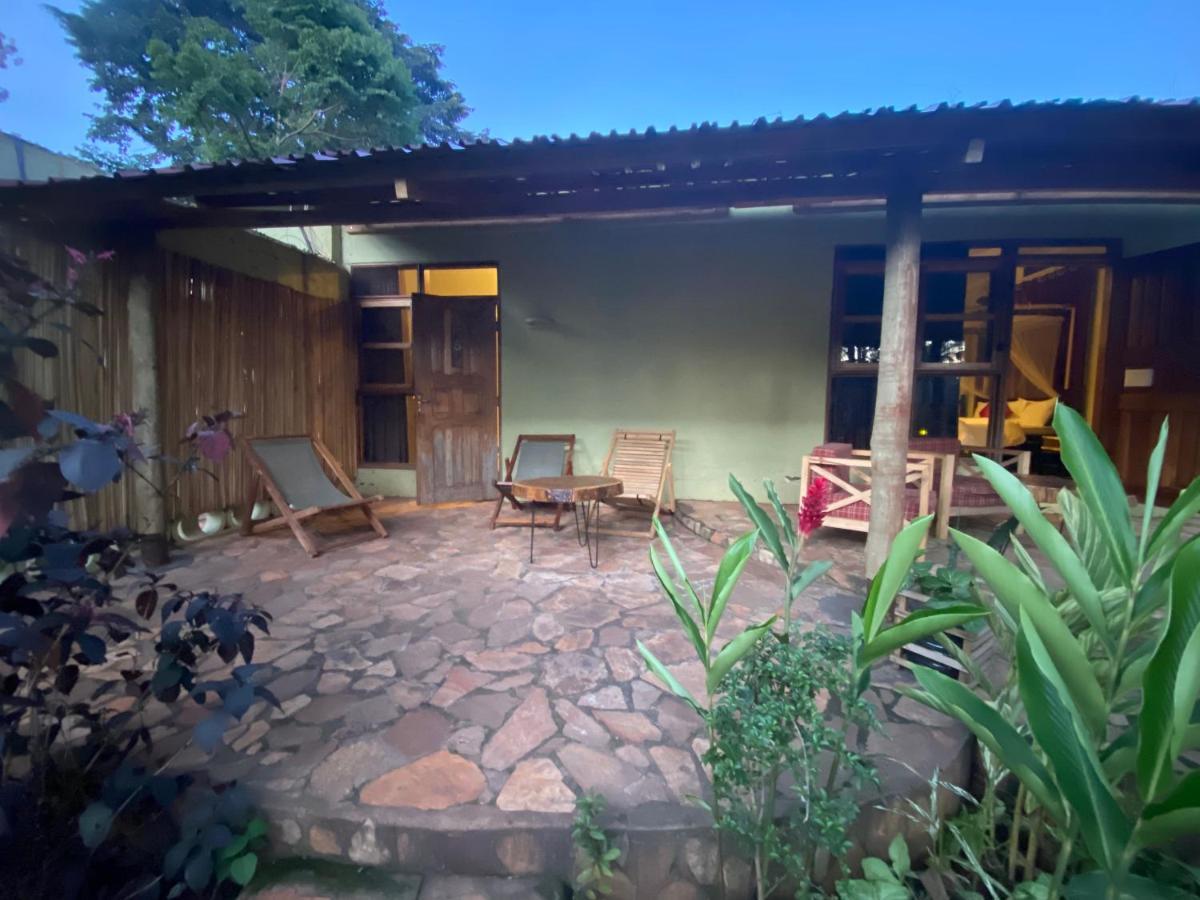 Afro Smile Hotel And Guest House-Jinja Exteriör bild